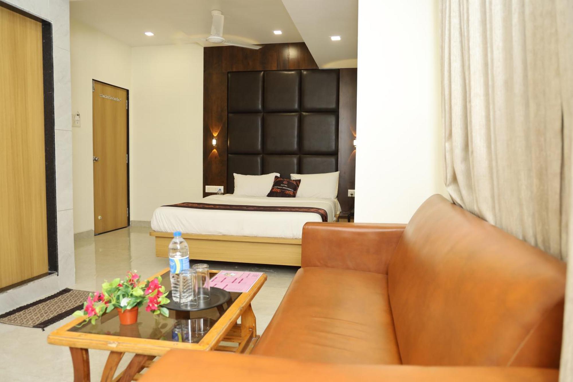 Hotel Satyam Residency Navi Mumbai Eksteriør bilde