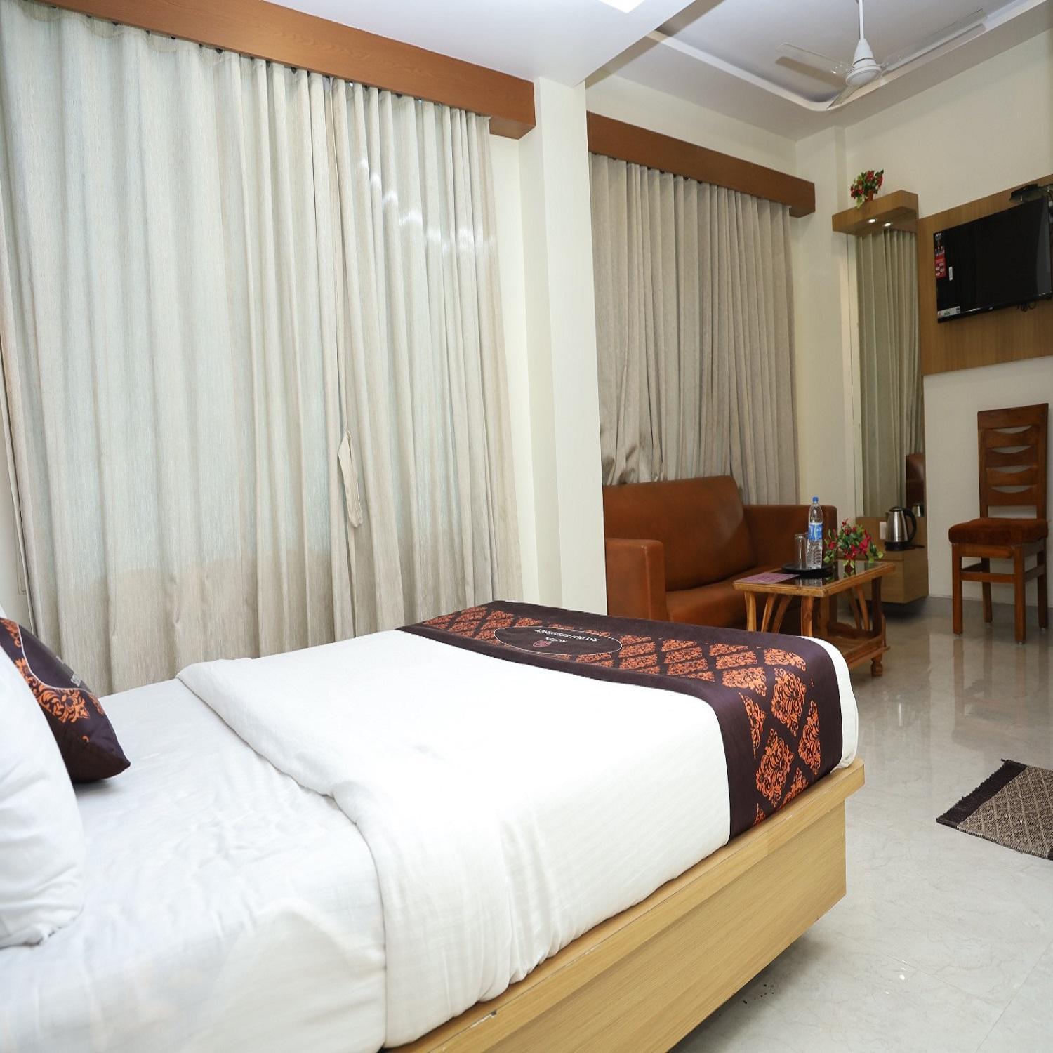 Hotel Satyam Residency Navi Mumbai Eksteriør bilde