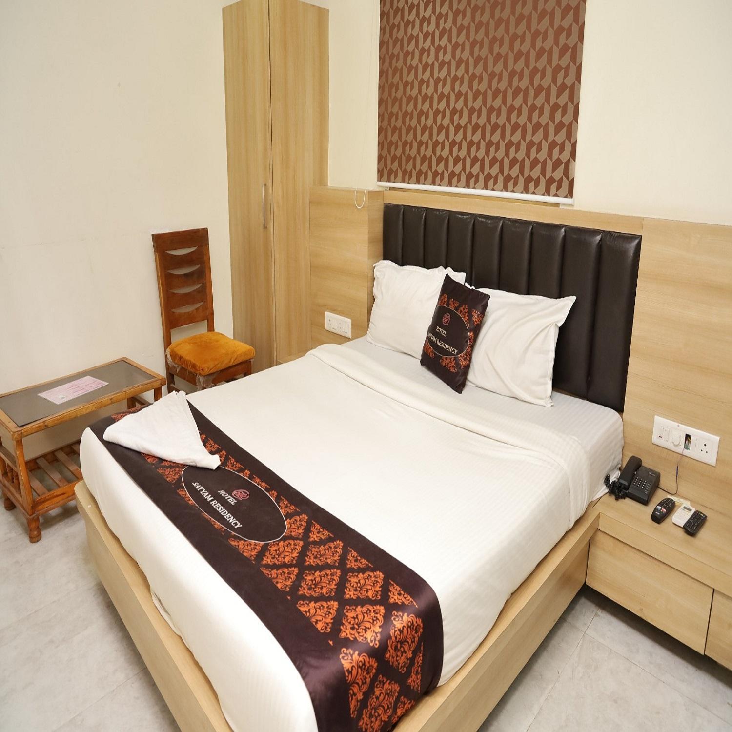 Hotel Satyam Residency Navi Mumbai Eksteriør bilde