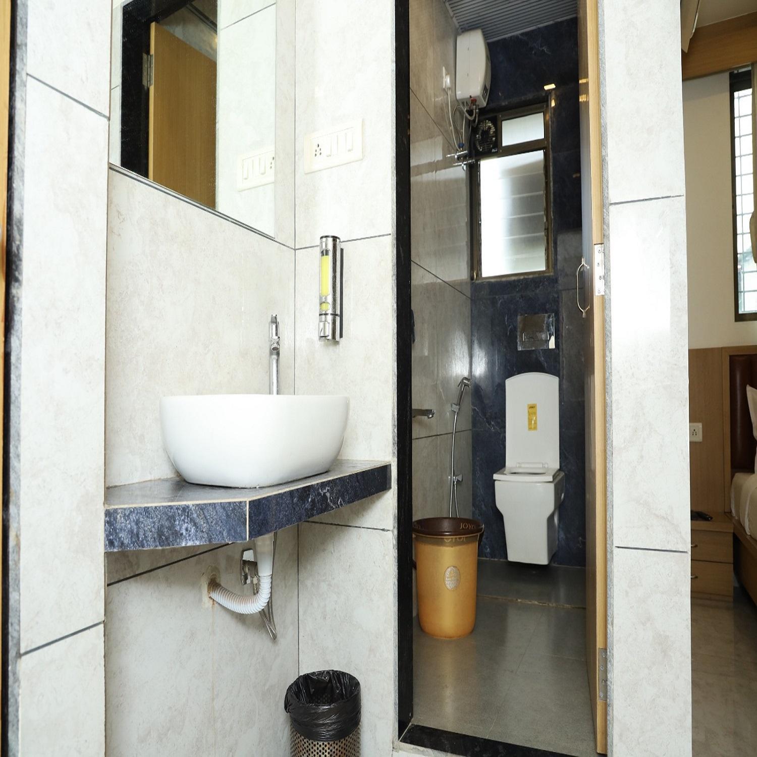 Hotel Satyam Residency Navi Mumbai Eksteriør bilde